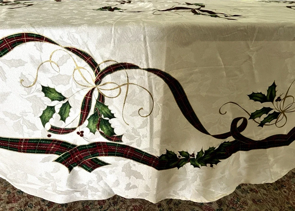 Lenox For The Holidays Nouveau Christmas Tablecloth 70